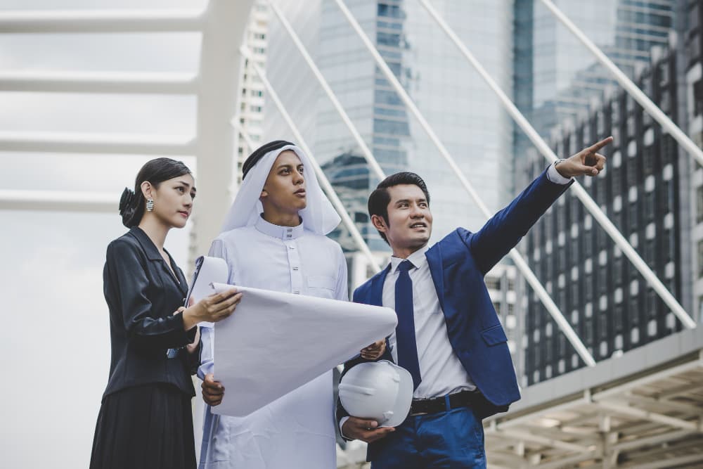 فرص عمل في الإمارات للمغاربة بدون دبلوم 2025